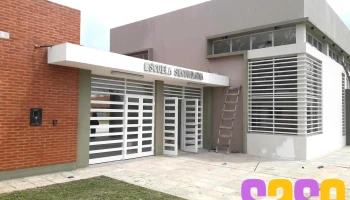 Colegio Secundario del Barrio Apipé - Badajoz 3400