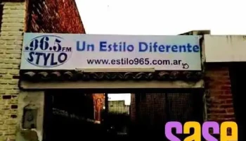Radio Fm Stylo 96.5 - W3470 Mercedes