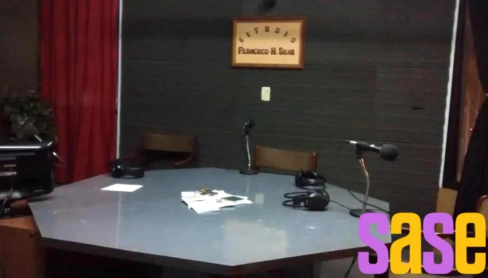 971 Radio Concepcion Interior - Concepción