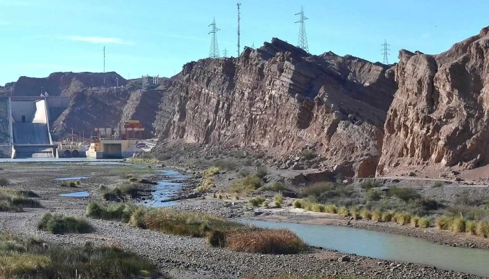 Central Hidroelectrica Quebrada De Ullum Cerca De Mi - Rivadavia