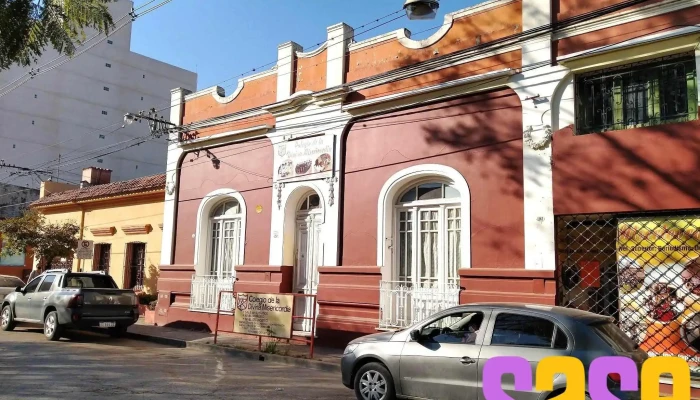 Colegio de la Divina Misericordia Srl - Caseros 1030