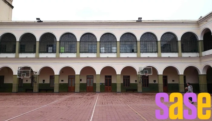 Colegio Santo Tomás de Las Escuelas Pías - Aho