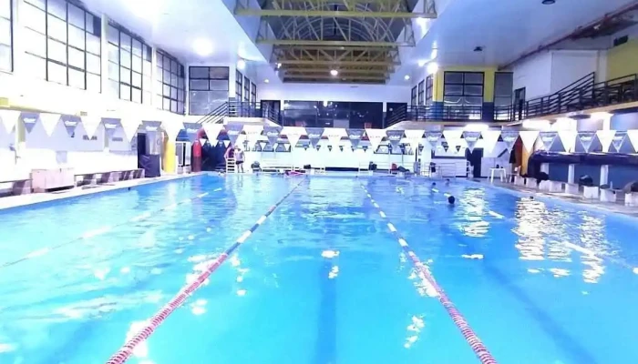 Complejo Municipal Gas Del Estado -  Piscina - Pico Truncado