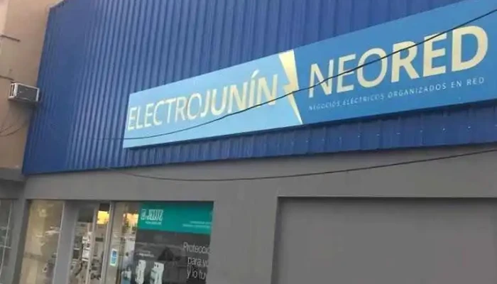 Electro Junin Srl Del Propietario - Corrientes