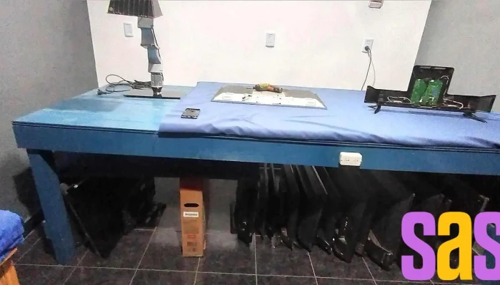 Electronica Vargas Interior - Joaquin V. González