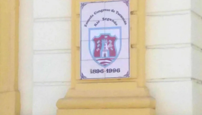Escuela Congreso de Tucumán - Río 2