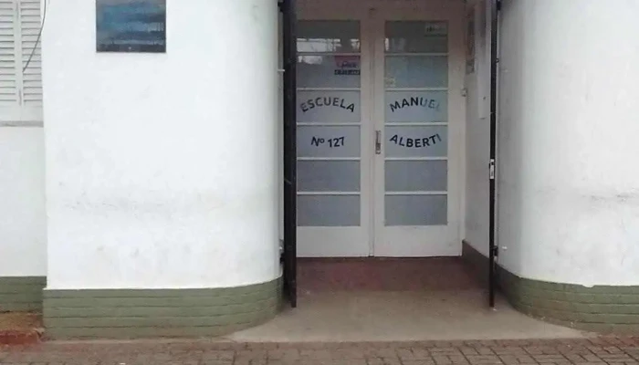 Escuela Provincial N° 127 Dr. Manuel Alberti - Granadero Baigorria