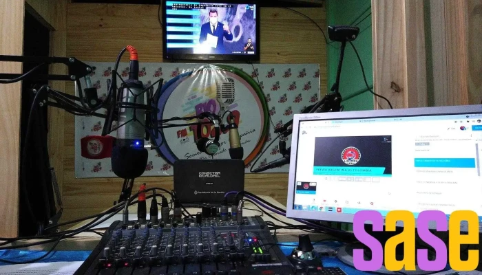 Fm Cadena Rio 102.9 - Río Colorado