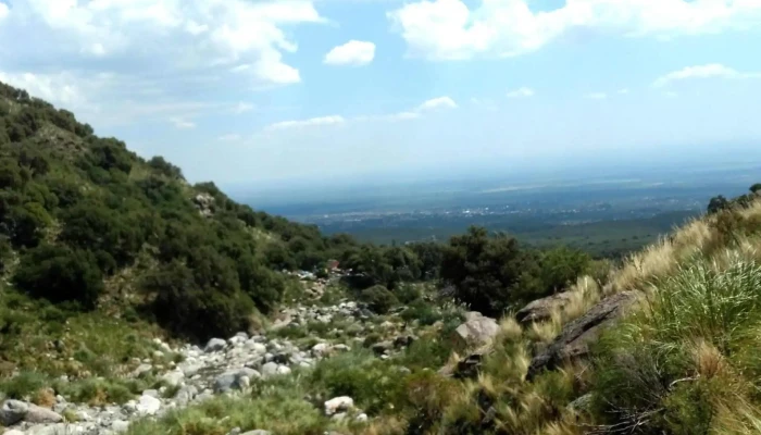 Fm Los Puquios -  Instagram - El Volcan