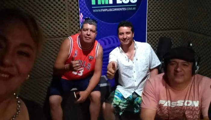 Fm Plus 985 Promocion - Corrientes