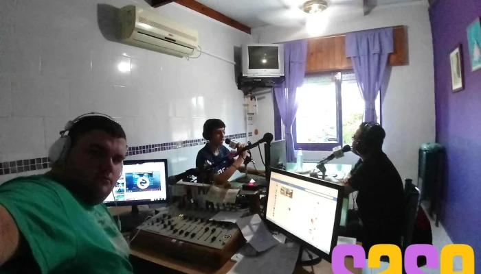 Fm Sudeste 104.1 Mhz - X2661 Isla Verde