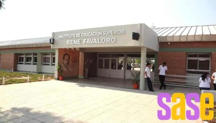 I.e.s. Rene Favaloro - Chaco