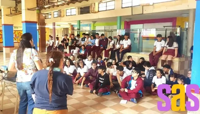Instituto Educativo Stoikheia - Colón 1067