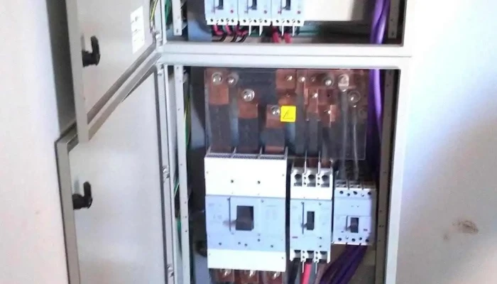 Javier Electricista -  Interior - Sáenz Peña