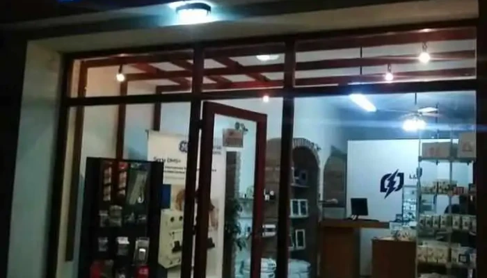 L Y J iluminación + electricidad - Gral. Levalle