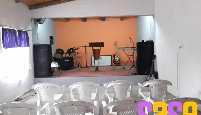 Ministerio Evangelistico "Él es la Luz" - Gaiman