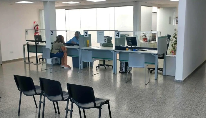 Oficina Comercial De Epec -  Sitio Web - La Calera