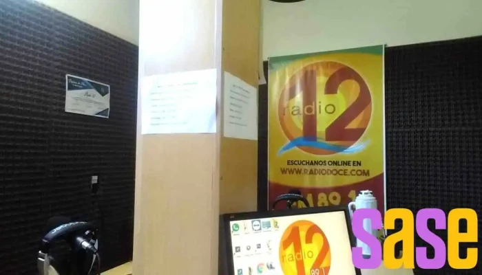 Radio 12 - Colón