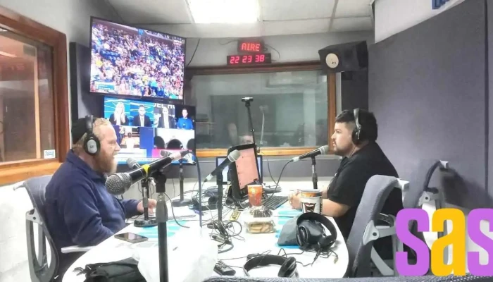Radio Colonia Am 550 - C1426Avt Cdad. Autónoma De Buenos Aires