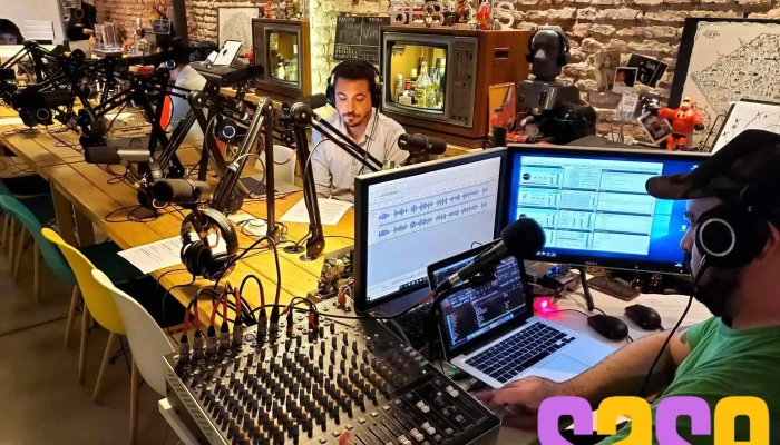 Radio en Casa - Malabia 2134