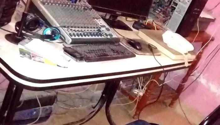 Radio Fm Aguilares 993 Mhz Horario - Aguilares