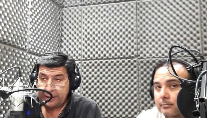 Radio Fm Centro 104.5 Mhz - Macedonio Graz 360