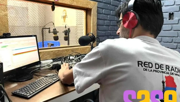 Radio La Zona 106.5 Mhz. - Argentina