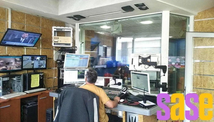 Radio Popular -  Interior - San Luis