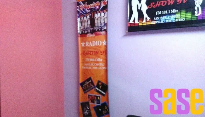 Radio Show Santa Fe 101.1 Mhz - S3002 Santa Fe De La Vera Cruz