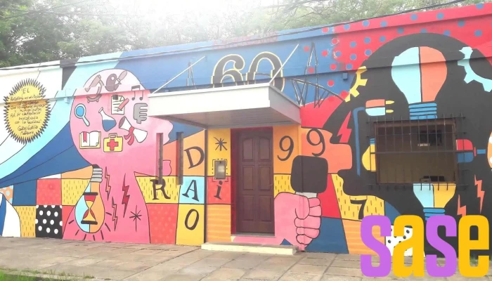 Radio Unne 997 Mhz Exterior - Corrientes