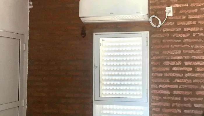Rf Refrigeracion Y Electricidad Interior - Fontana