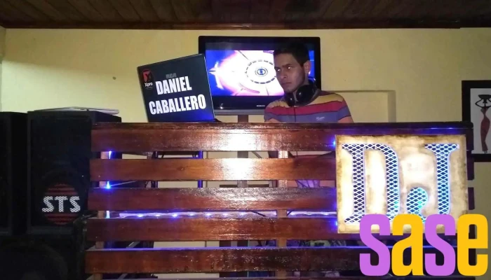 Sonido e iluminación profesional Daniel Caballero Monte Caseros Corrientes - Monte Caseros